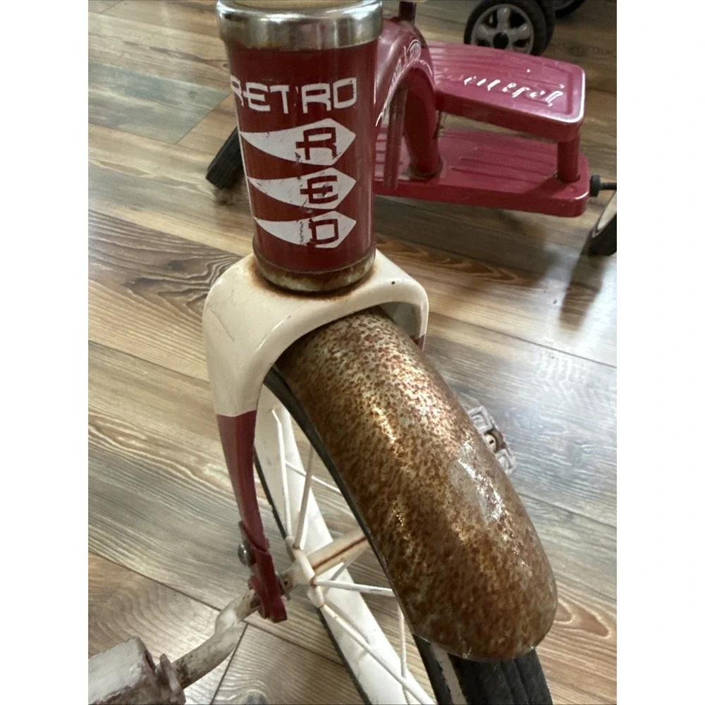 Used Red Radio Flyer Tricycle Model 227 12 A9 Retro Red